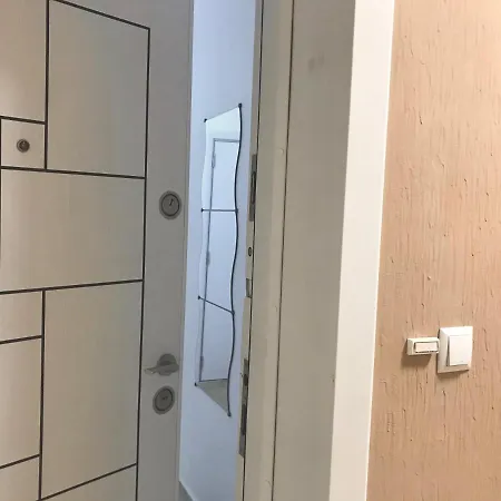 Apartment съни хоум