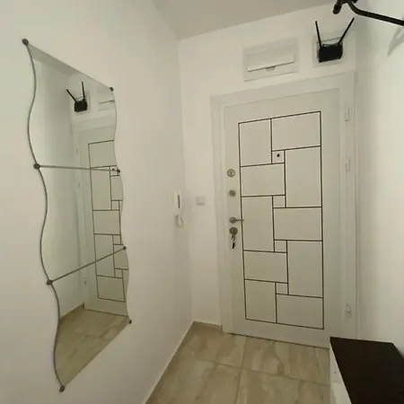 Apartment съни хоум *